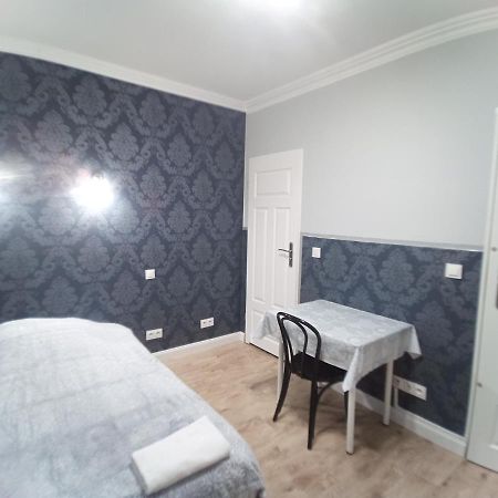 Studio Jutrzenka Z Lazienka By Apartamenty Na Dni Vratislav Exteriér fotografie