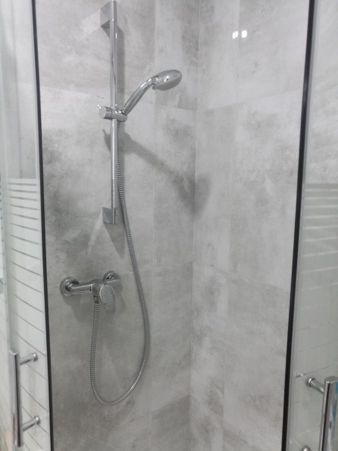 Studio Jutrzenka Z Lazienka By Apartamenty Na Dni Vratislav Exteriér fotografie